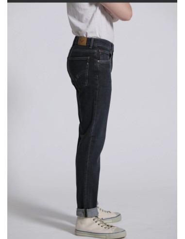 JEANS SLIM FIT IN COTONE BIOLOGICO "FINN"