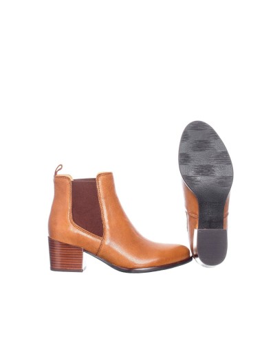 STIVALETTO CON TACCO IN PELLE NATURALE "JONNA"