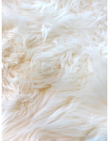 VELLO D'AGNELLO A PELO LUNGO