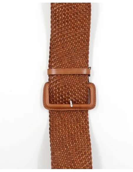 CINTURA ARTIGIANALE IN PELLE NATURALE INTRACCIATA "OIA"