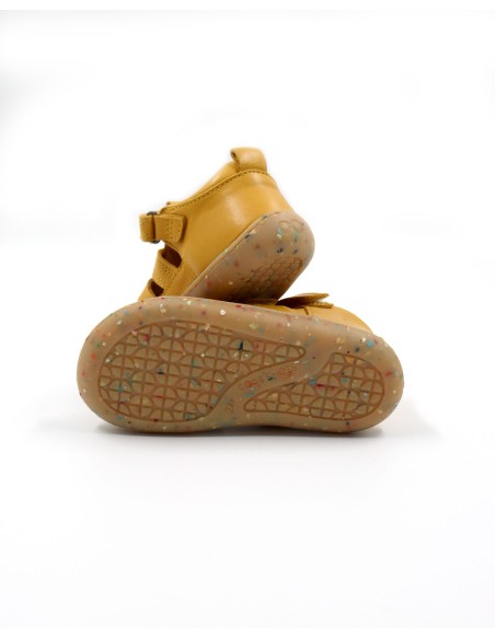 SANDALO BAREFOOT IN PELLE CON SUOLA IN CAUCCIU'
