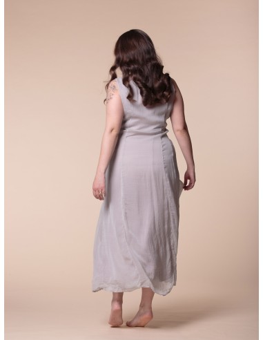 ABITO IN SETA "HONNA"