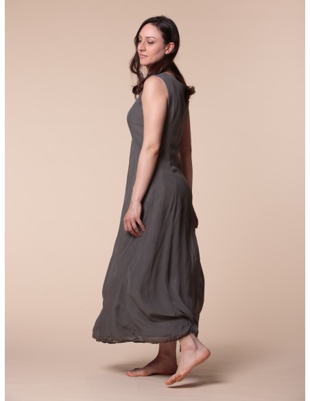 ABITO IN SETA "HONNA"