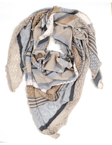 STOLA TRIANGOLARE IN LANA MERINO 100X200 "KYRA"