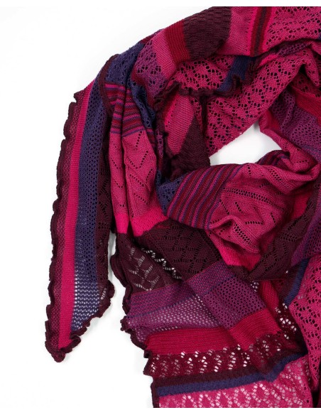 STOLA TRIANGOLARE IN LANA MERINO 100X200 "KYRA"