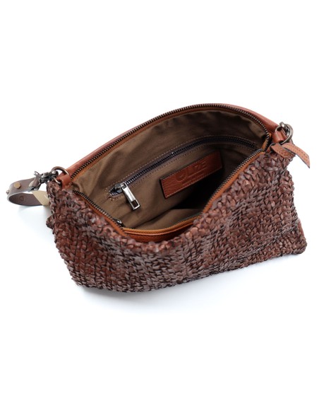 BORSA BUSTINA MEDIA IN PELLE DI VITELLO INTRECCIATA "GROOVE"