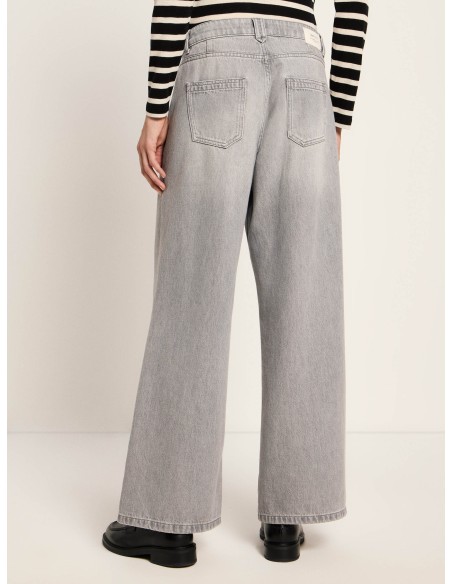 JEANS AMPIO CON PENCES "MARLENE"