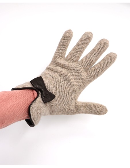 GUANTO IN LANA FODERATO IN CASHMERE "FIOCCO"