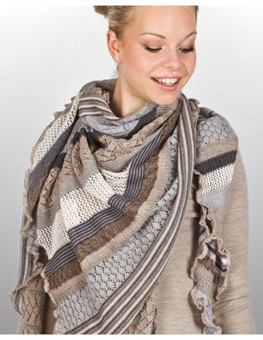 STOLA TRIANGOLARE IN LANA MERINO 100X200 "KYRA"