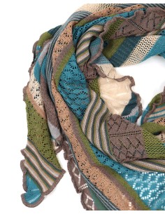 STOLA TRIANGOLARE IN LANA MERINO 100X200 "KYRA" - TORTORA 2