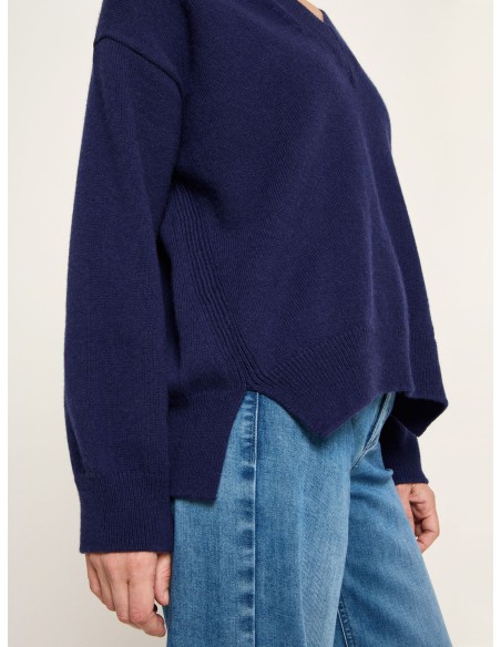 MAGLIONE SCOLLO A "V" IN LANA E COTONE BIO