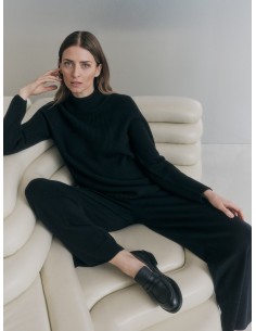 MAGLIONE A COSTINA IN 100% LANA MERINO BIOLOGICA GOTS - NERO