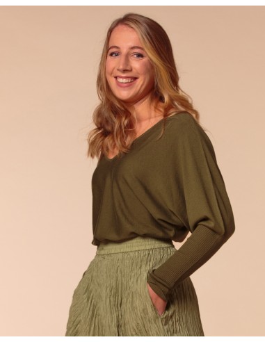 MAGLIA SCOLLO "V" CASHMIRETTA IN SETA E...