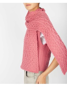 SCIARPA  IN LANA IRLANDESE "ARAN" - FRAGOLA