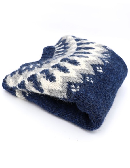 MAGLIONE ISLANDESE IN LANA LOPI FATTO A MANO