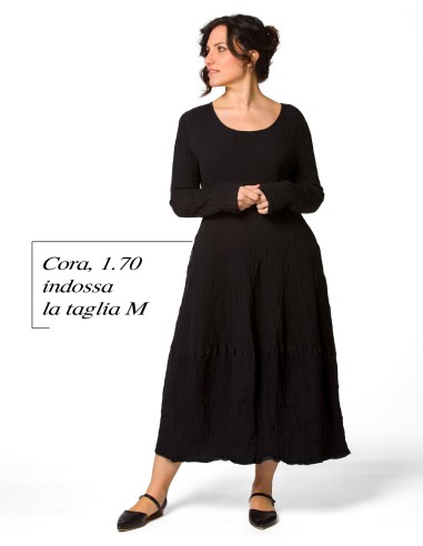 ABITO IN SETA INCRESPATA DOPPIATA AD EFFETTO...