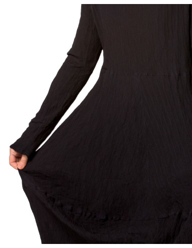 ABITO IN SETA INCRESPATA DOPPIATA AD EFFETTO...