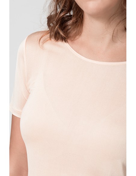T-SHIRT IN PURA SETA A MANICHE CORTE