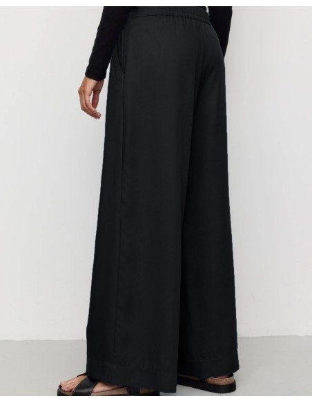 PANTALONE AMPIO IN LYOCELL “PILEA”