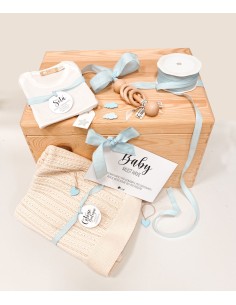 BABY GIFT BOX IN LEGNO CON SONAGLINO 2