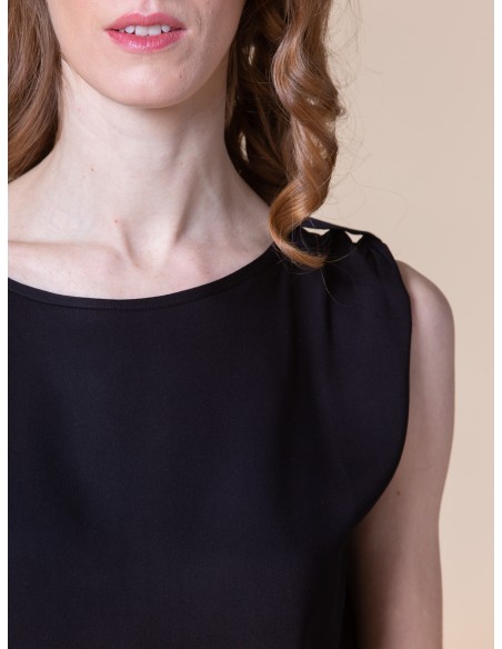 TOP MANICHE ASIMMETRICHE IN 100% BAMBU' SATIN