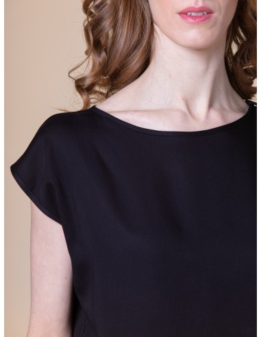 TOP MANICHE ASIMMETRICHE IN 100% BAMBU' SATIN