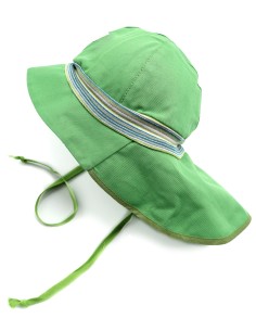 CAPPELLO IN COTONE BIO MAX  UV80 MOD "FEUERWEHR" - VERDE