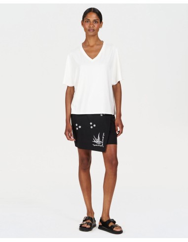 T-SHIRT CON SCOLLO A "V" IN MODAL "DHALIA"