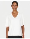 T-SHIRT CON SCOLLO A "V" IN MODAL "DHALIA"
