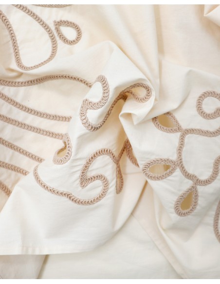 BLUSA RICAMATA A MANICHE LUNGHE IN 100% COTONE BIOLOGICO  "ANANDA"